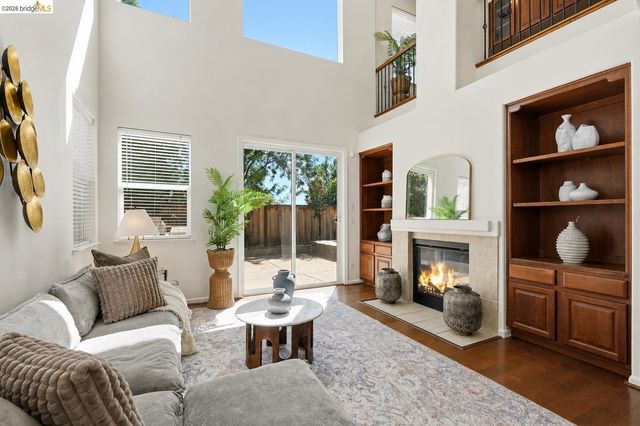 308 Foothill Dr, Brentwood, CA 94513