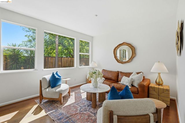308 Foothill Dr, Brentwood, CA 94513