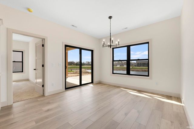 4843 Silverstone Passage, Fort Wayne, IN 46818