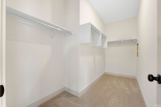 4843 Silverstone Passage, Fort Wayne, IN 46818