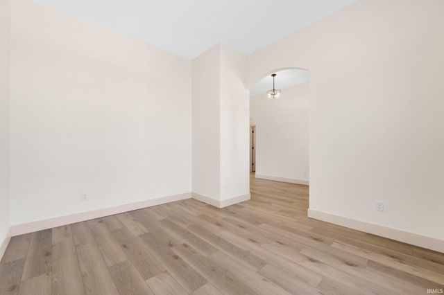 4843 Silverstone Passage, Fort Wayne, IN 46818