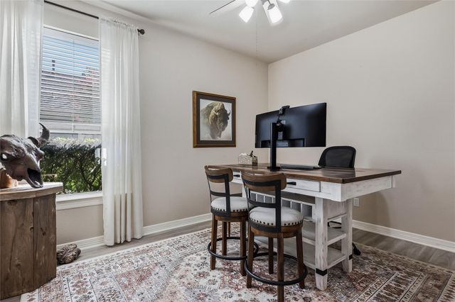 218 Champions DR, Georgetown, TX 78628