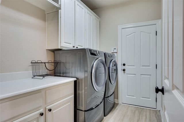 218 Champions DR, Georgetown, TX 78628