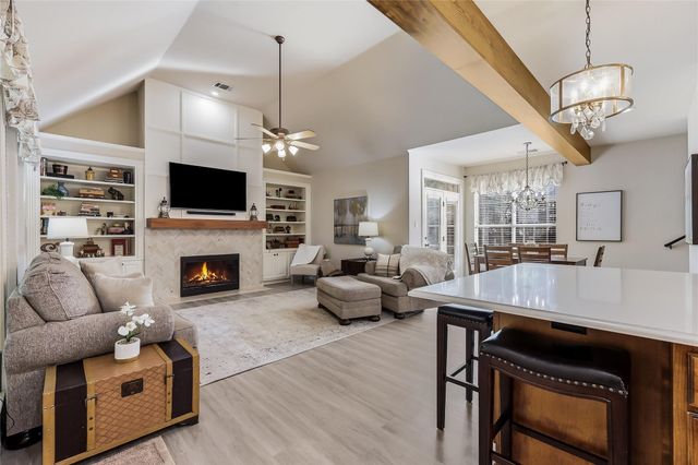 218 Champions DR, Georgetown, TX 78628