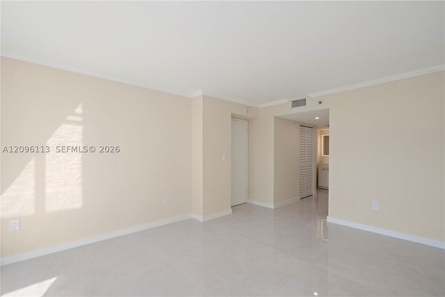 210 174th St 1103, Sunny Isles Beach, FL 33160