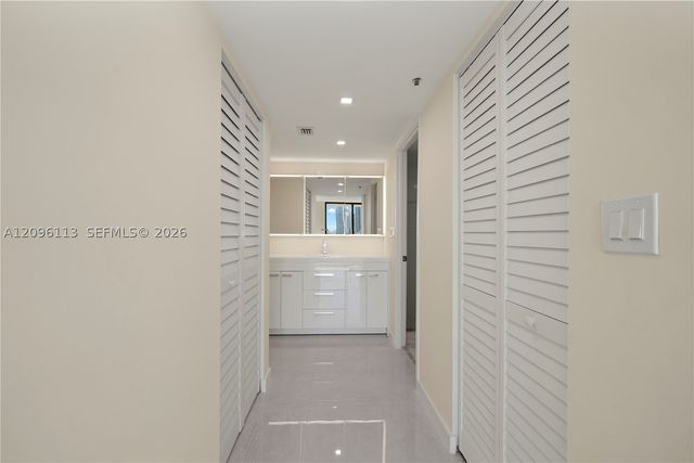 210 174th St 1103, Sunny Isles Beach, FL 33160