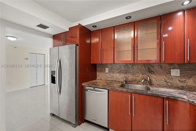 210 174th St 1103, Sunny Isles Beach, FL 33160