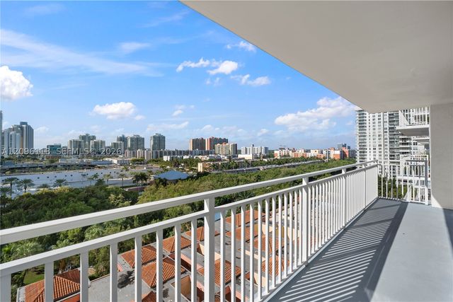 210 174th St 1103, Sunny Isles Beach, FL 33160