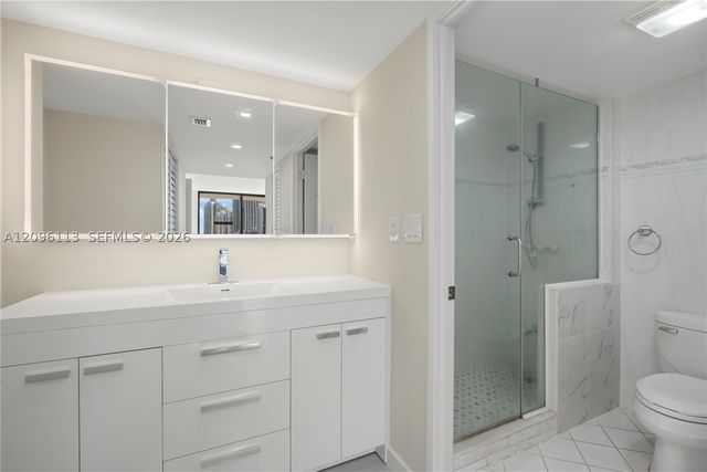 210 174th St 1103, Sunny Isles Beach, FL 33160