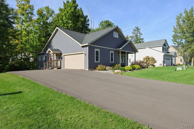 3004 Verona Court, Lysander, NY 13027