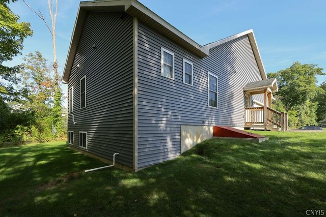 3004 Verona Court, Lysander, NY 13027