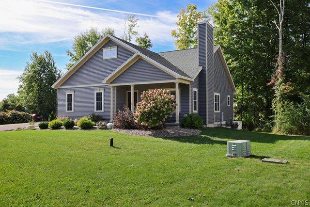 3004 Verona Court, Lysander, NY 13027
