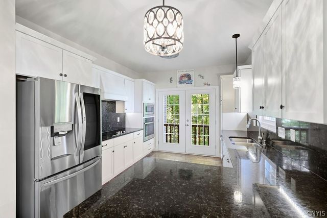 3004 Verona Court, Lysander, NY 13027