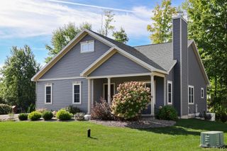 3004 Verona Court, Lysander, NY 13027