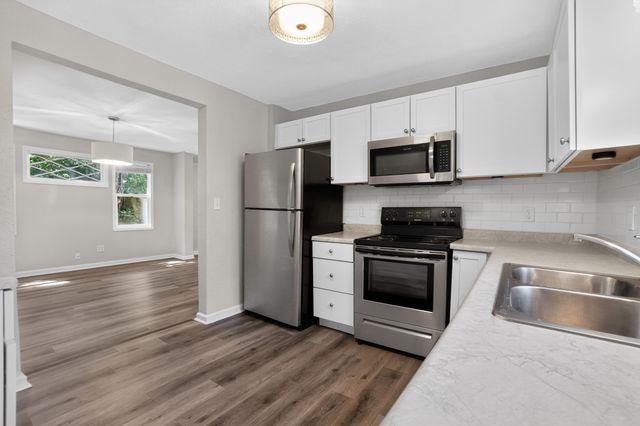 215 FRANKLIN Avenue, Council Bluffs, IA 51503