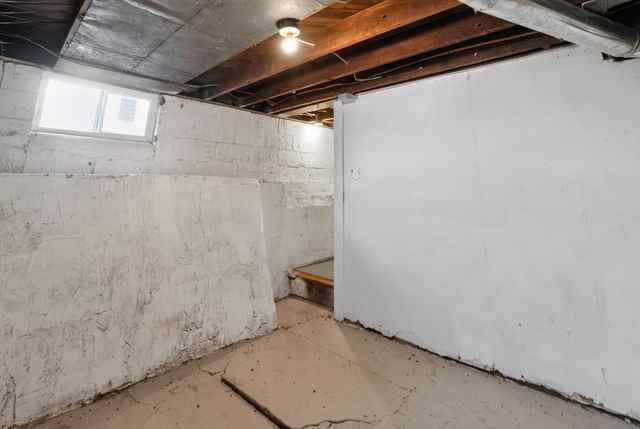 215 FRANKLIN Avenue, Council Bluffs, IA 51503