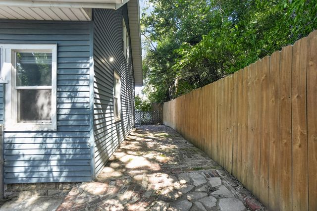 215 FRANKLIN Avenue, Council Bluffs, IA 51503
