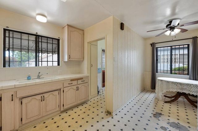 1833 Jones, Los Angeles, CA 90032