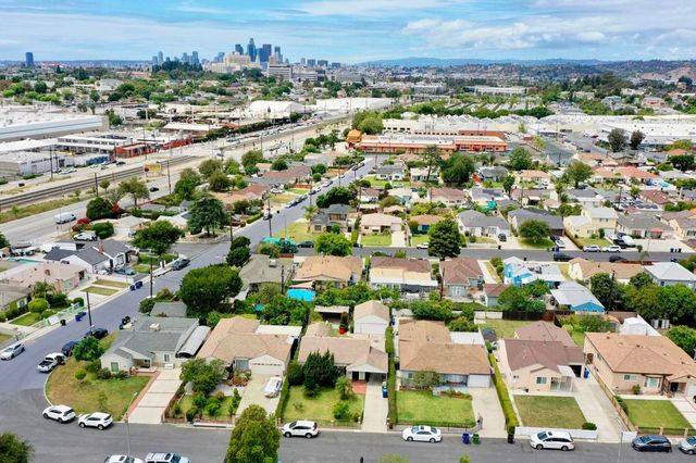 1833 Jones, Los Angeles, CA 90032
