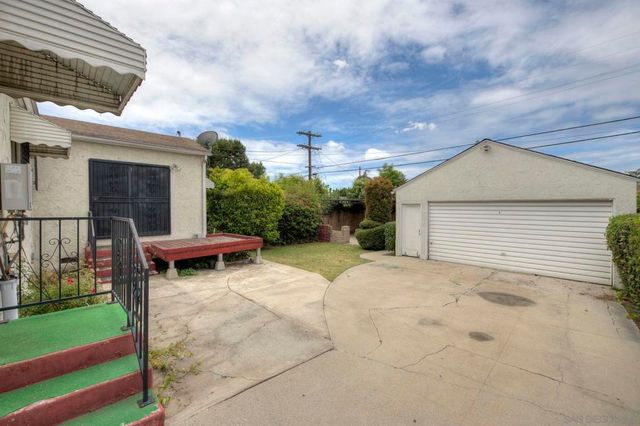 1833 Jones, Los Angeles, CA 90032