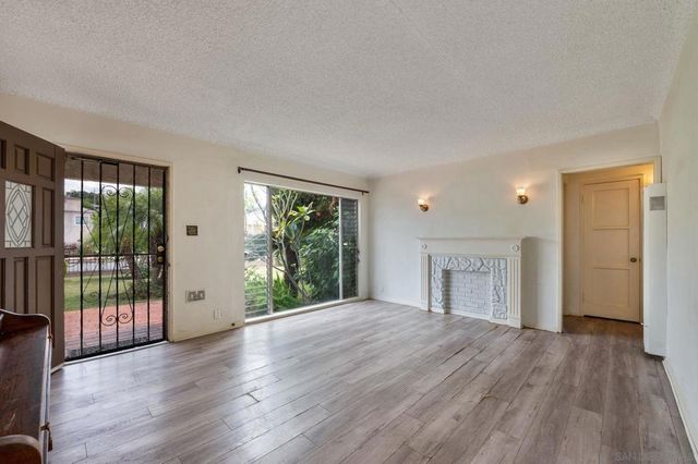 1833 Jones, Los Angeles, CA 90032