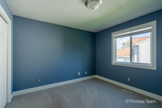 698 Silver Brook Drive Se, City Of Kentwood, MI 49548