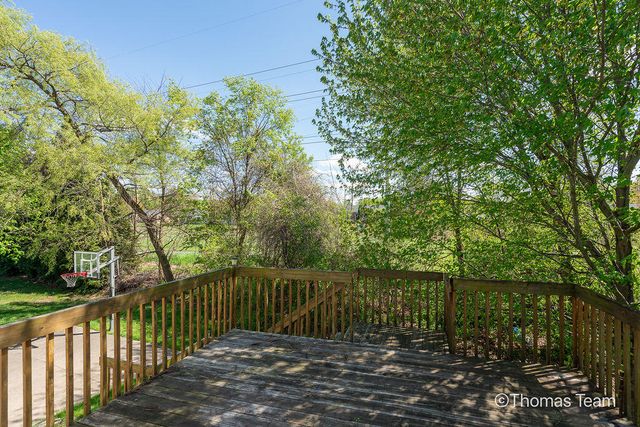 698 Silver Brook Drive Se, City Of Kentwood, MI 49548