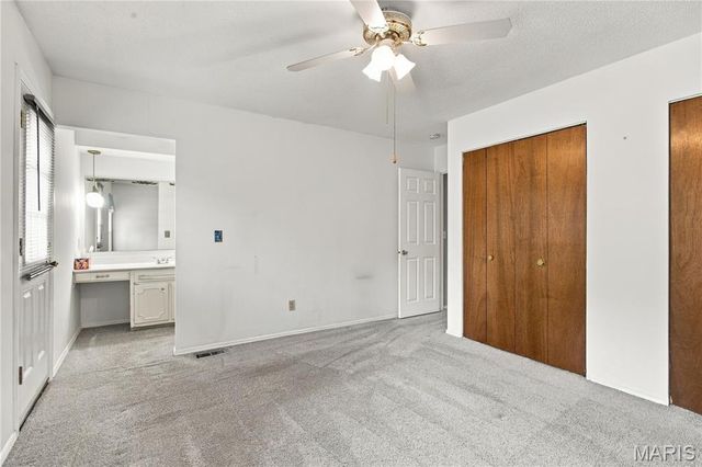 1135 Grand Prix Drive, St Charles, MO 63303