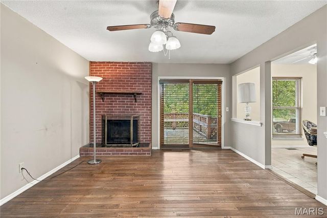 1135 Grand Prix Drive, St Charles, MO 63303