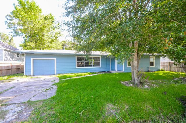 206 Winkin Avenue, Crosby, TX 77532