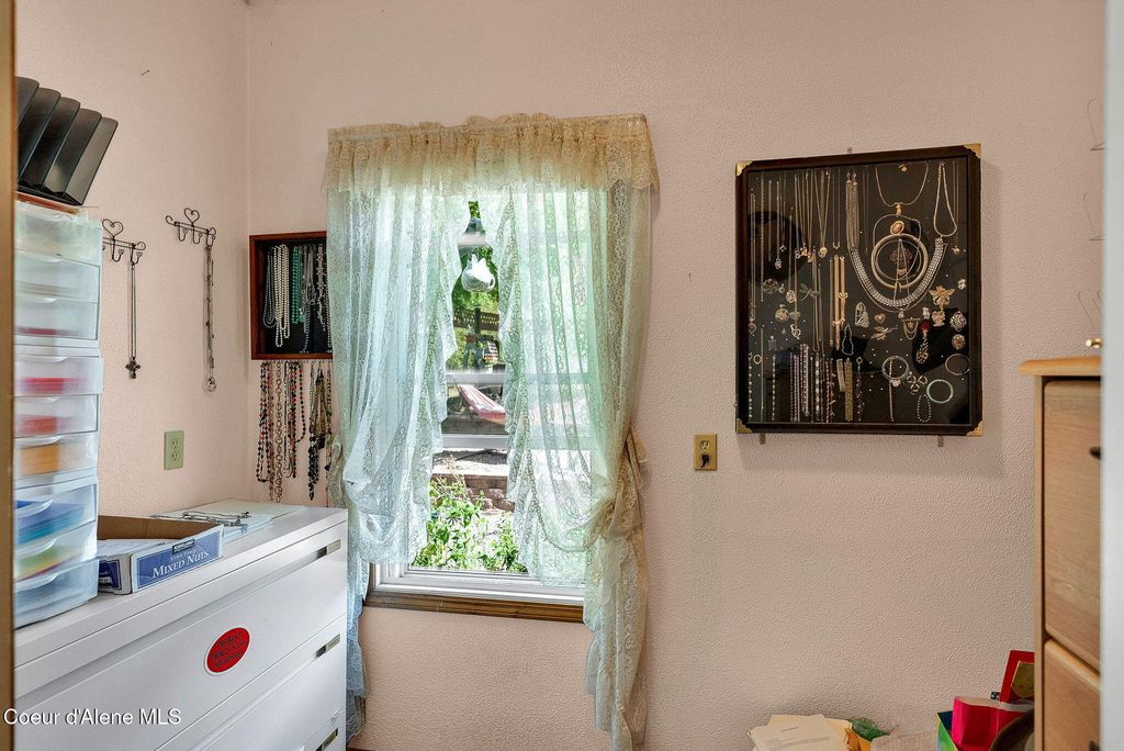 134 N FREDERICK AVE, Harrison, ID 83833 photo 23