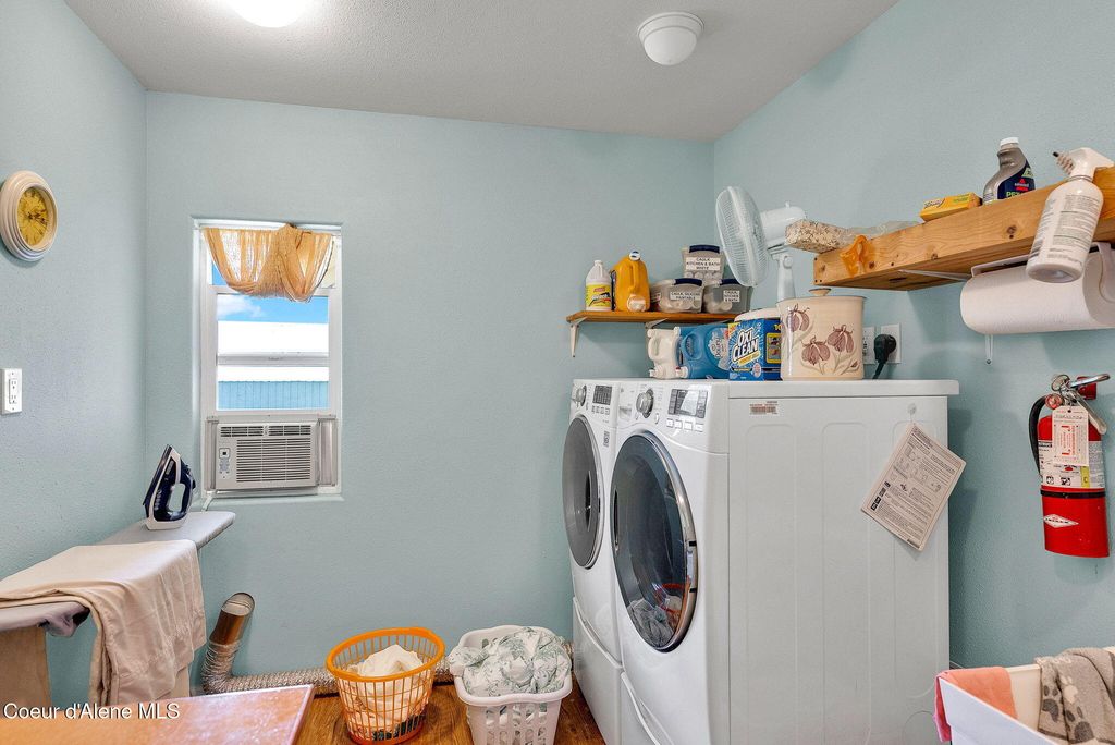 134 N FREDERICK AVE, Harrison, ID 83833 photo 56