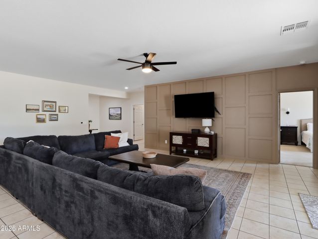 12210 W WINSLOW Avenue, Tolleson, AZ 85353