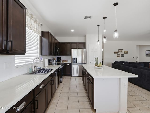 12210 W WINSLOW Avenue, Tolleson, AZ 85353