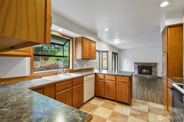 12411 44th Drive SE, Everett, WA 98208