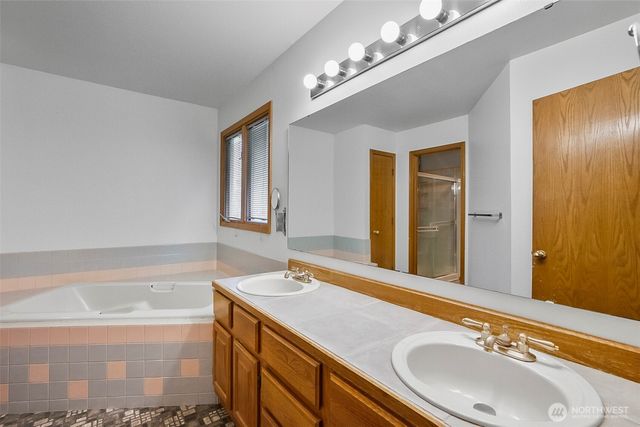 12411 44th Drive SE, Everett, WA 98208