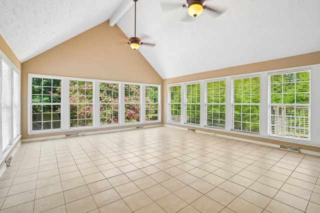 631 Keeton Ave, Old Hickory, TN 37138