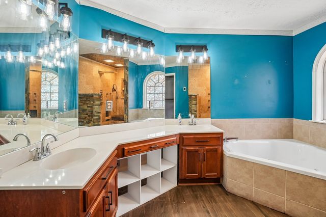 631 Keeton Ave, Old Hickory, TN 37138