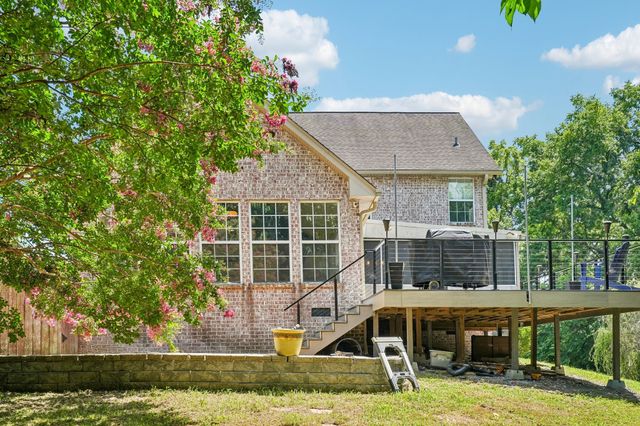 631 Keeton Ave, Old Hickory, TN 37138