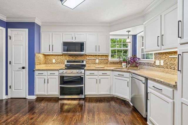 631 Keeton Ave, Old Hickory, TN 37138