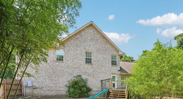 631 Keeton Ave, Old Hickory, TN 37138