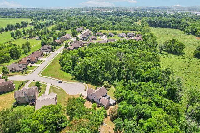 631 Keeton Ave, Old Hickory, TN 37138