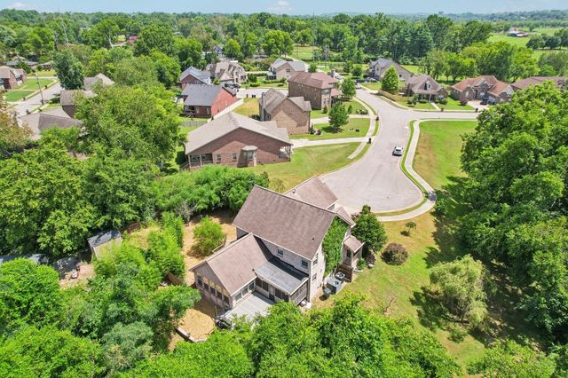631 Keeton Ave, Old Hickory, TN 37138