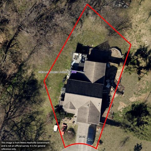631 Keeton Ave, Old Hickory, TN 37138
