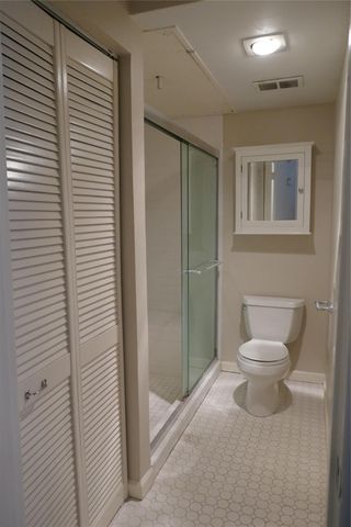 2100 Tanglewilde Street 261, Houston, TX 77063