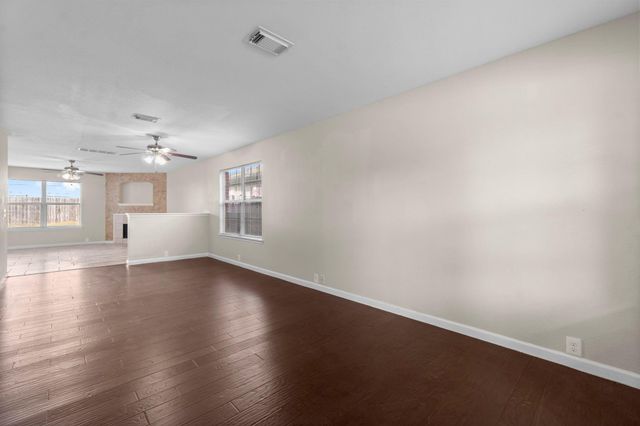 511 Cypresswood Knoll, Spring, TX 77373