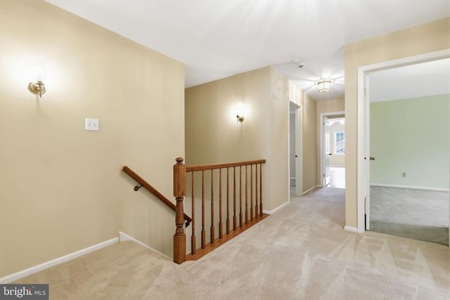 60 PONDEROSA DR, Holland, PA 18966