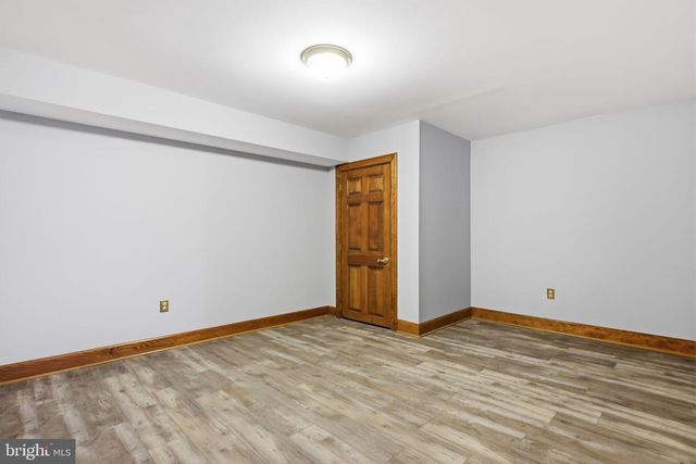 60 PONDEROSA DR, Holland, PA 18966