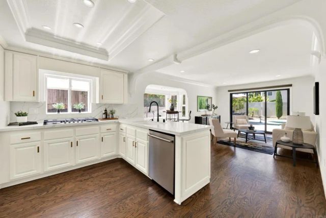7701 Garboso Pl, Carlsbad, CA 92009