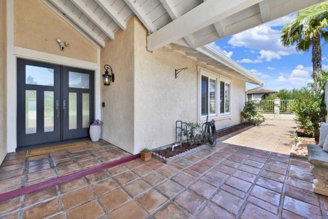 7701 Garboso Pl, Carlsbad, CA 92009